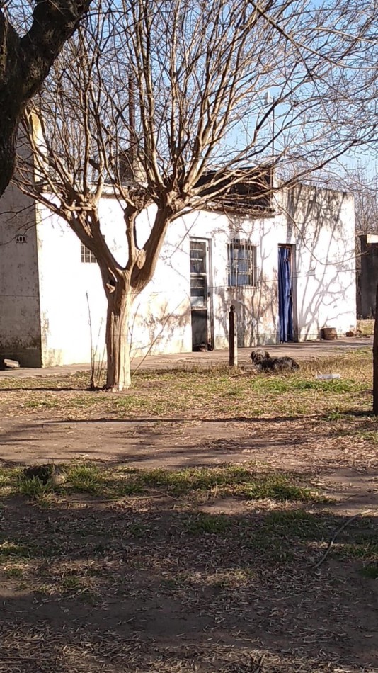 CASA EN BELLOCQ